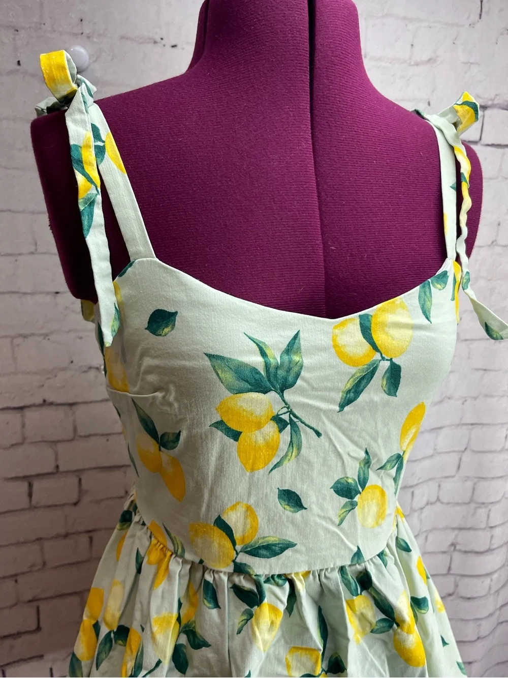 Blue rain size medium lemon print mini dress